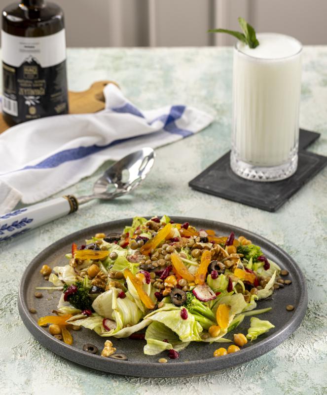 Tahıllı Salata