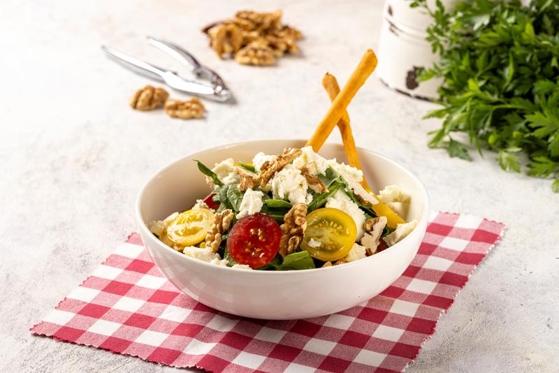 domatesli roka salatası