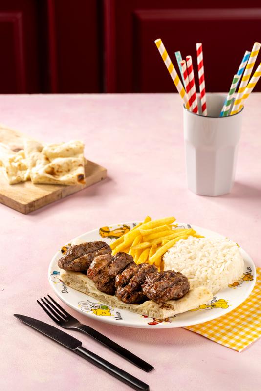 Izgara Köfte(Cips,Pilav)