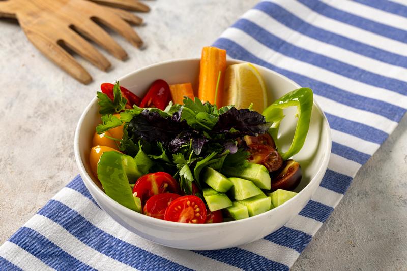 Domates ve Salatalık Söğüş