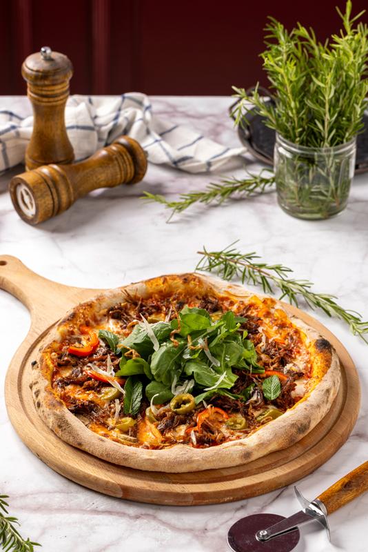 Tiftiklenmiş Dana Etli Pizza